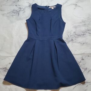 Forever 21 Dark Blue Sleeveless Dress